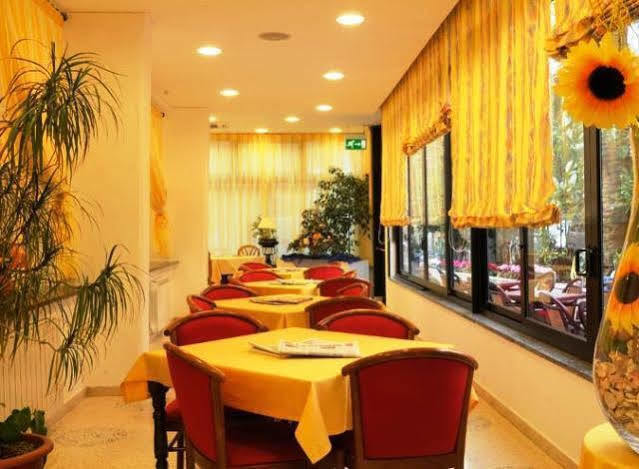 Camilla Hotel